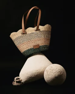 Scallop Tote