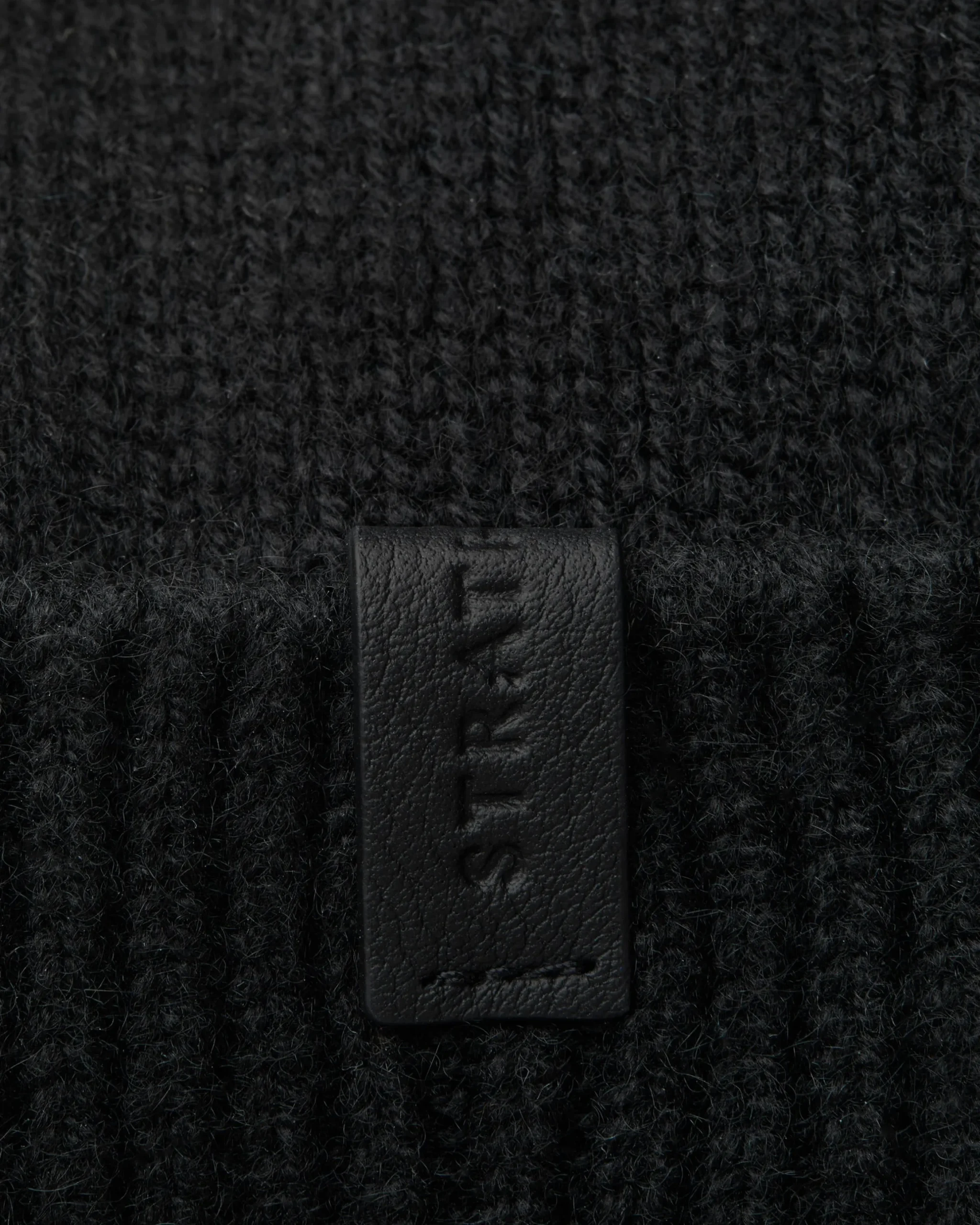 Westray Ribbed Cashmere Beanie