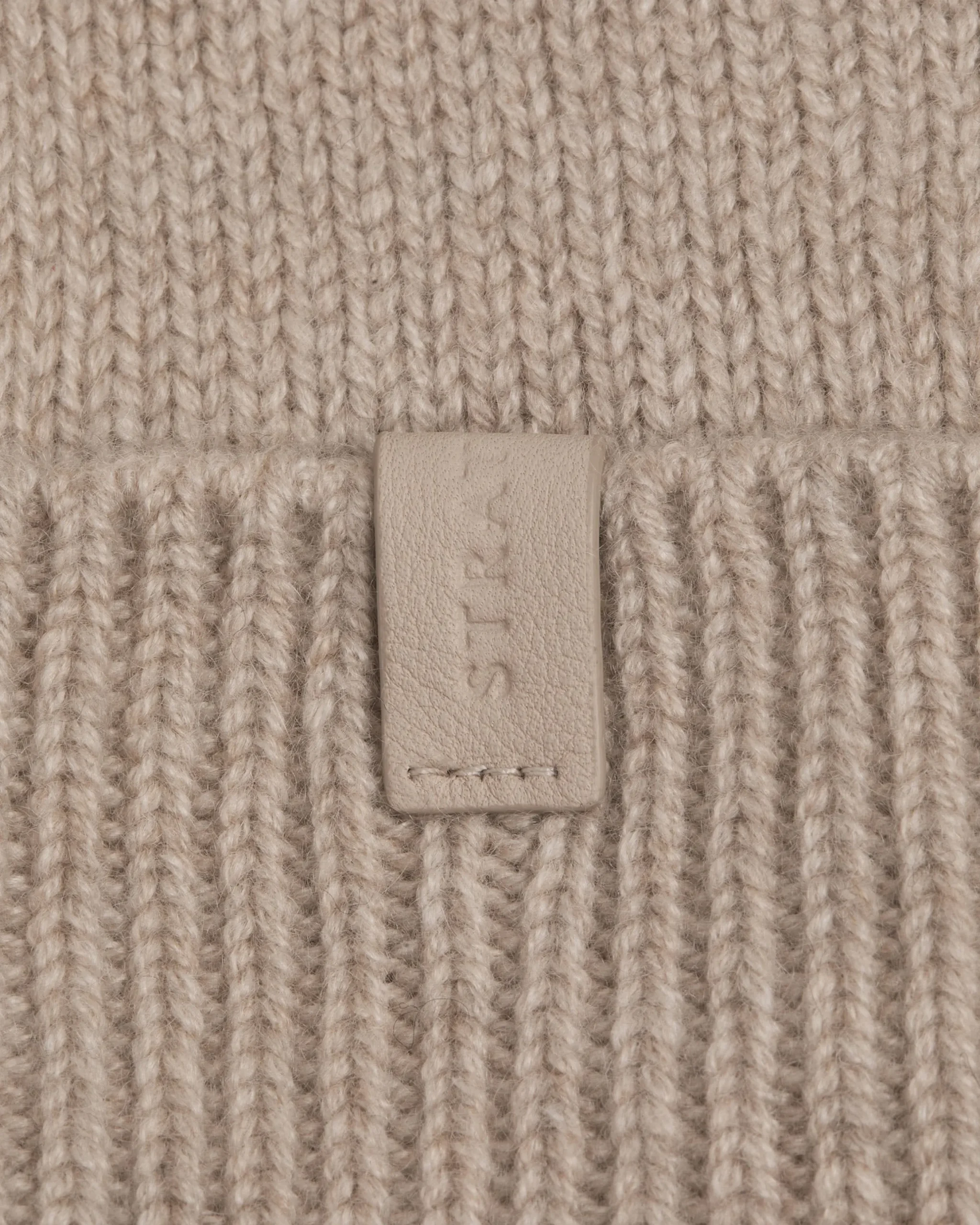 Westray Ribbed Cashmere Beanie